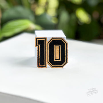 Sticker - Diez (Dorado)
