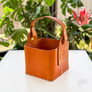 Matera Cuadrada de Cuero Genuino